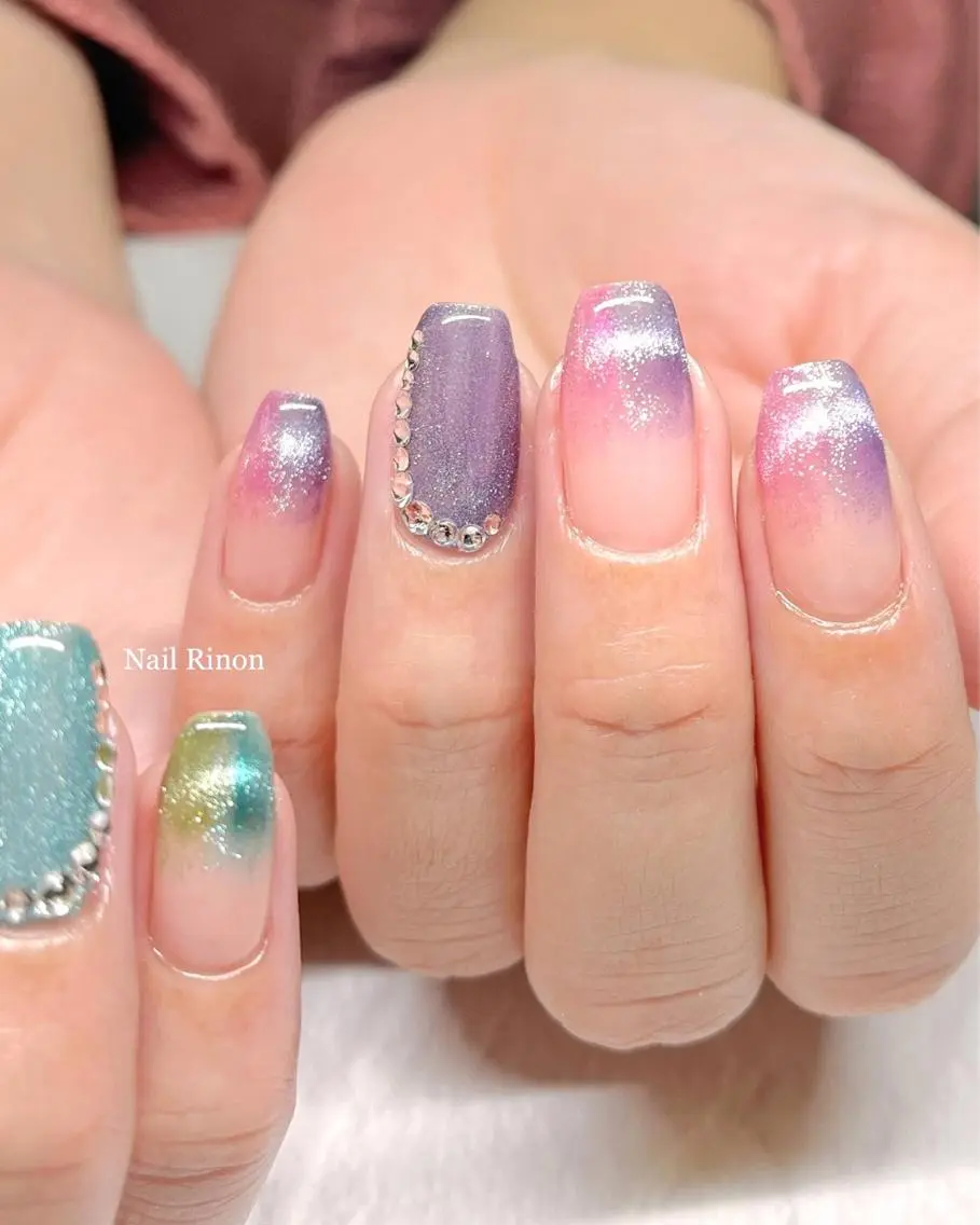 ネイル マグネットネイル ハンドネイル Nail Rinonのネイルデザイン