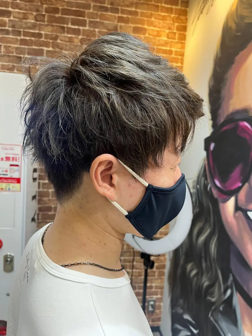 ショート メンズ メンズパーマ ケアカラー ピンクブラウン 外国人風カラー ショートヘア 久木原 ゆりのヘアスタイル
