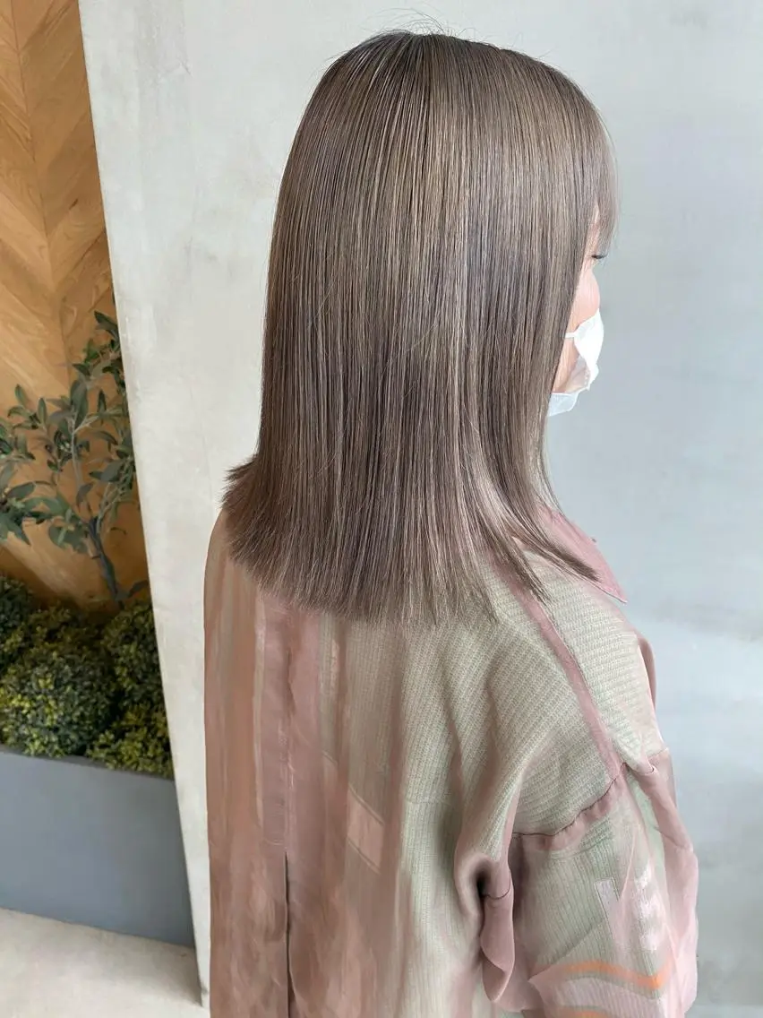 ミディアム カラー ヘアアレンジ ネイル マツエク・マツパ 透明感カラー ハイライトカラー 外国人風カラー ハイライト 学生 カット ヘアカラー 夜23時まで予約🉑 reverieあきらのヘアスタイル
