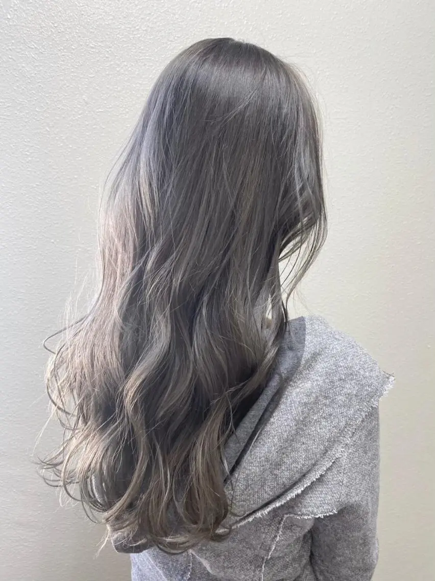 ロング カラー ヘアアレンジ キッズ アディクシーカラー バレイヤージュ ミストバング ベージュカラー 黒髪 カラー特化サロン梅田 Eir茶屋町/山下のヘアスタイル