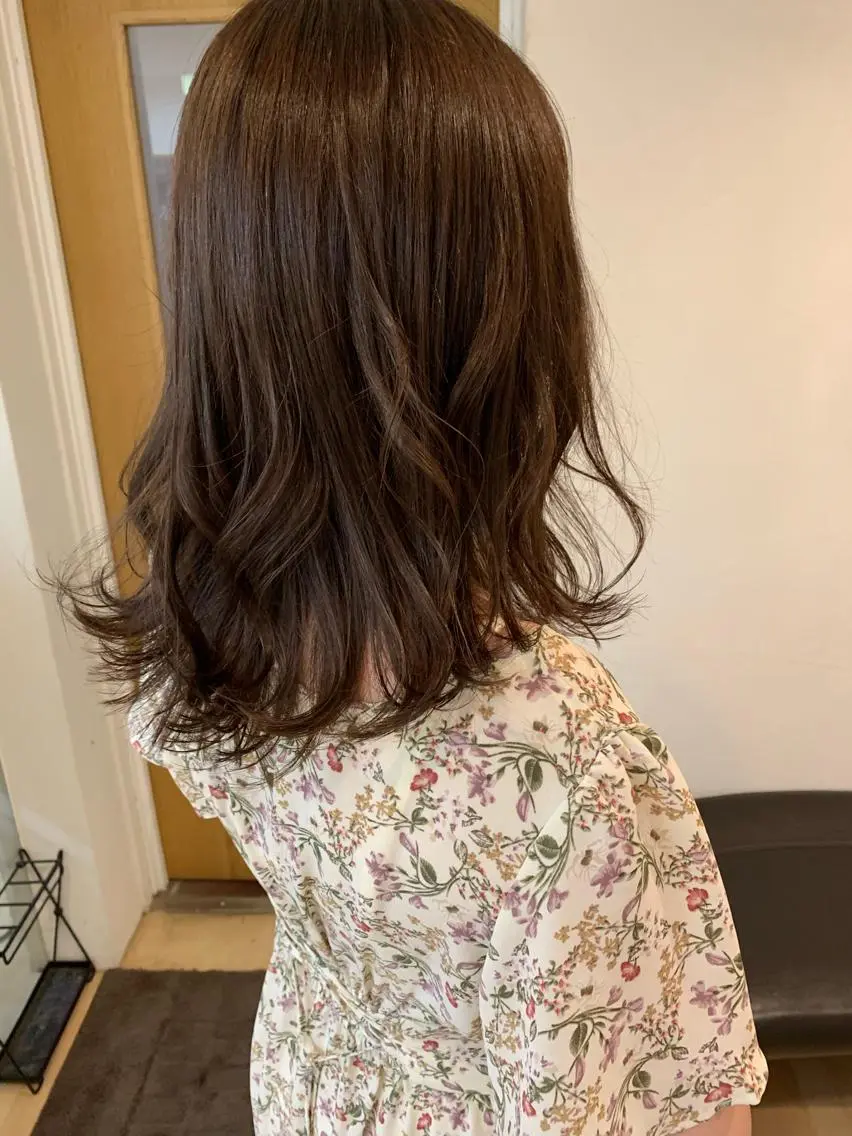 ミディアム カラー クニモトハルナ ボブ/柔らかカラーのヘアスタイル