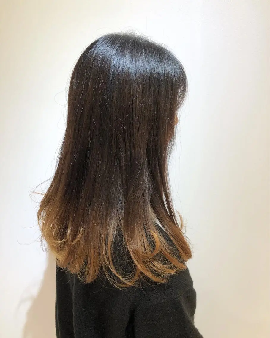 ミディアム レイヤーカット 過去一の柔髪ヘア 🌿einshairのヘアスタイル