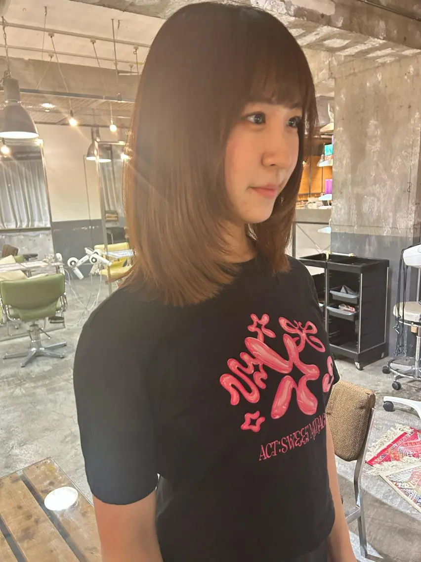 セミロング カラー レイヤーカット カット 海外レイヤー /NAGISAのヘアスタイル