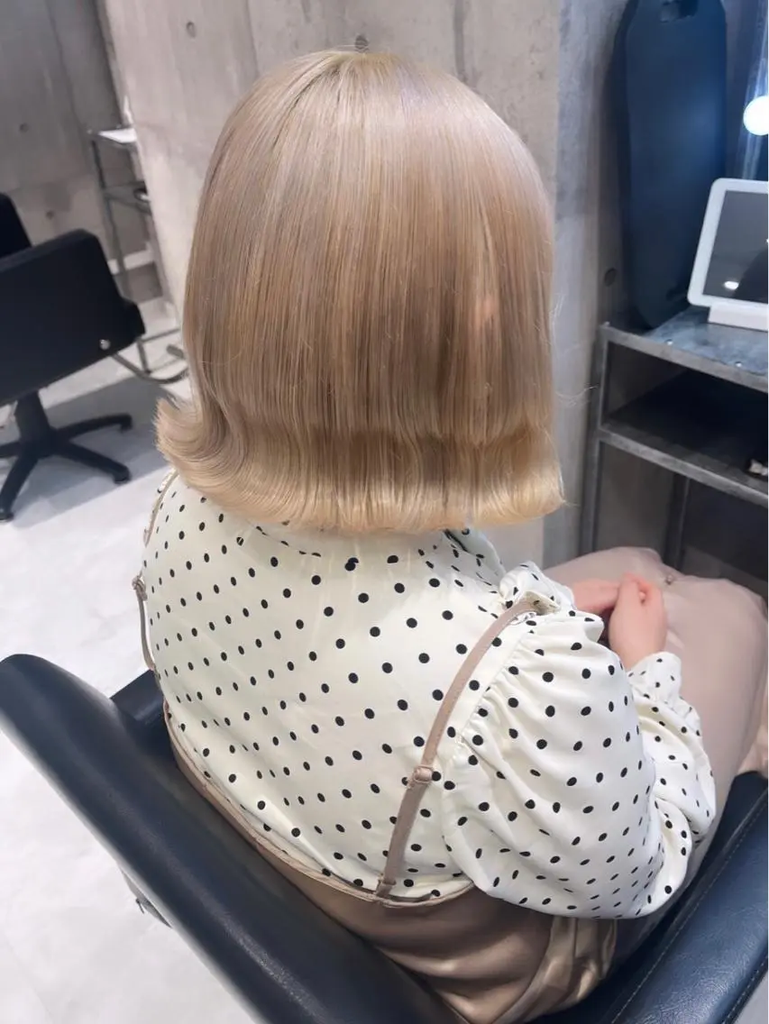 ミディアム カラー パーマ ヘアアレンジ メンズ キッズ ネイル マツエク・マツパ アイブロウ レイヤー/ダブル カラー/YURINAのヘアスタイル
