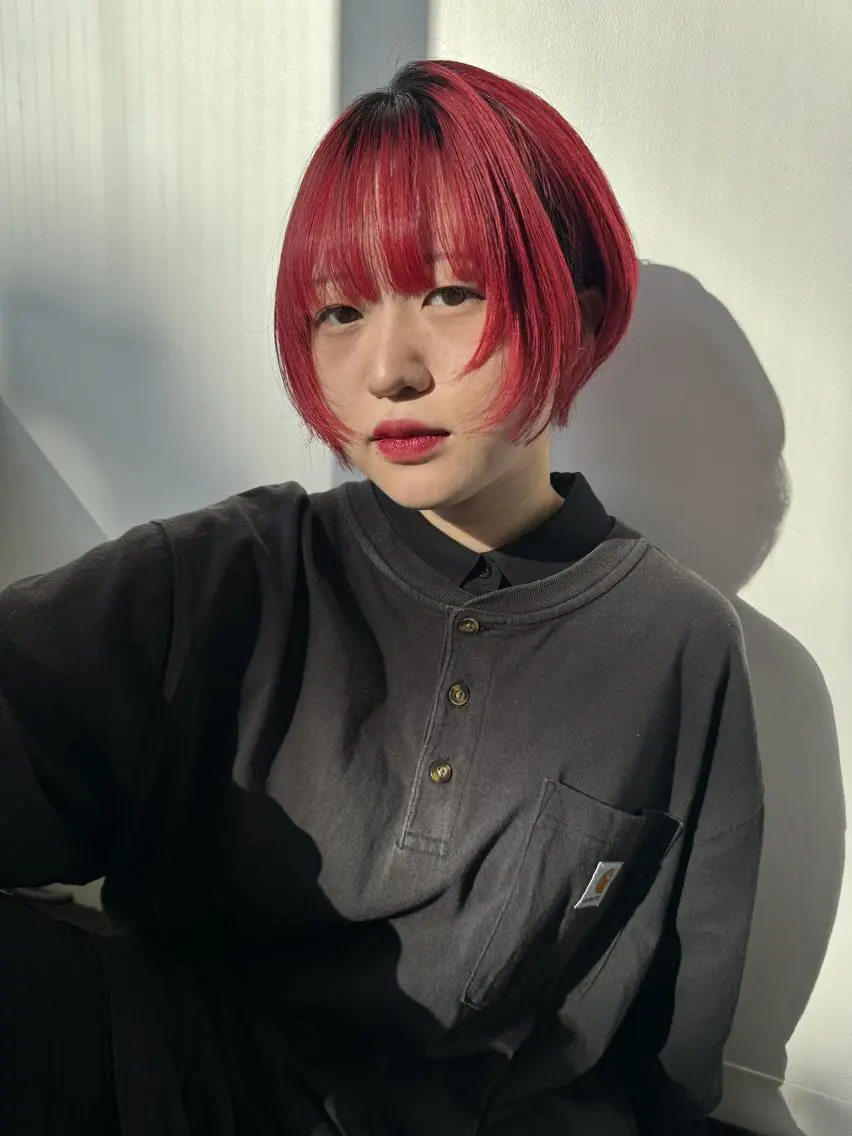 ショート カラー レッドカラー ショートヘア 🎀ブリーチ ハイト ーン ♡Kanon♡のヘアスタイル