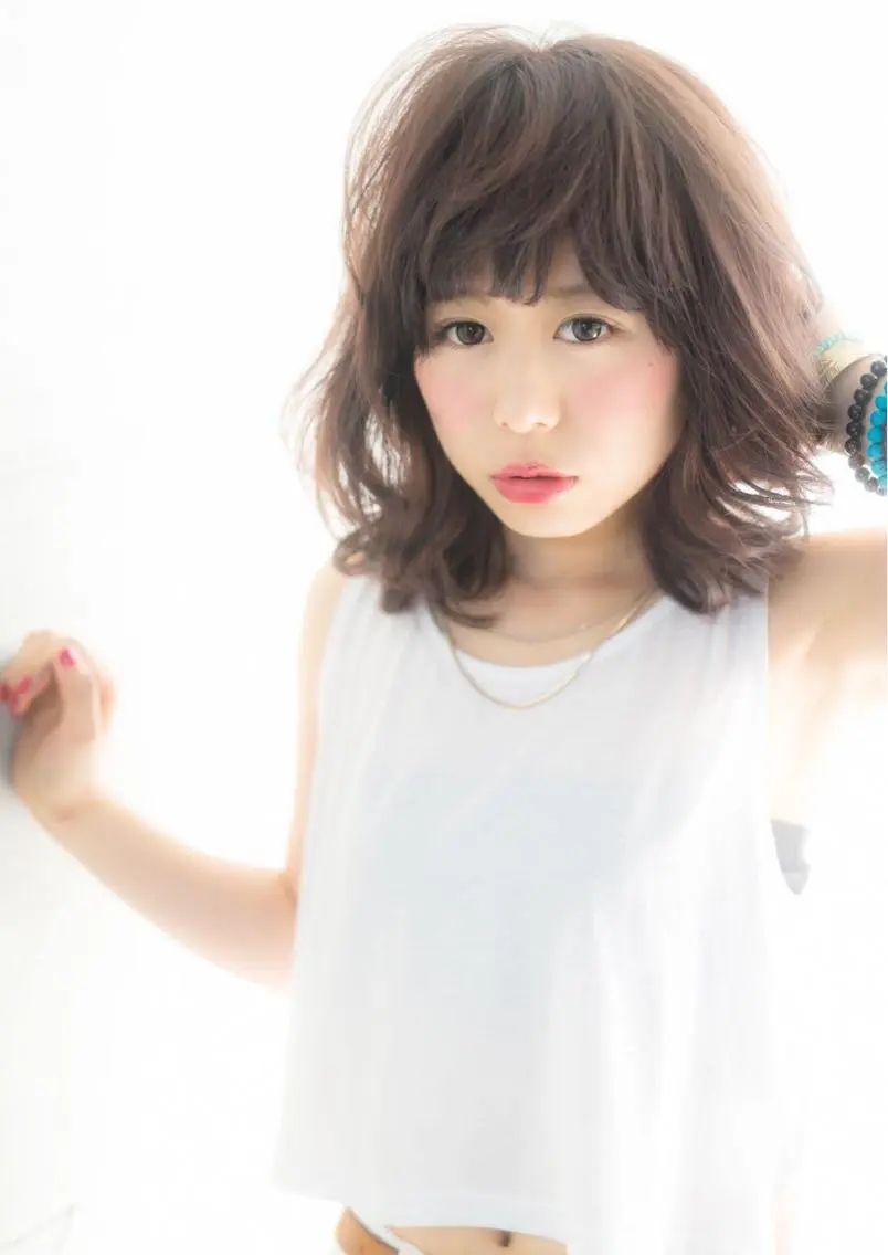 セミロング パーマ 桑名 淳のヘアスタイル