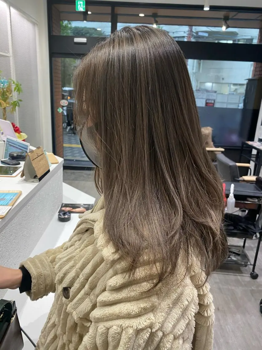 セミロング ヘアカラー トリートメント トップスタイリスト/ アユミのヘアスタイル