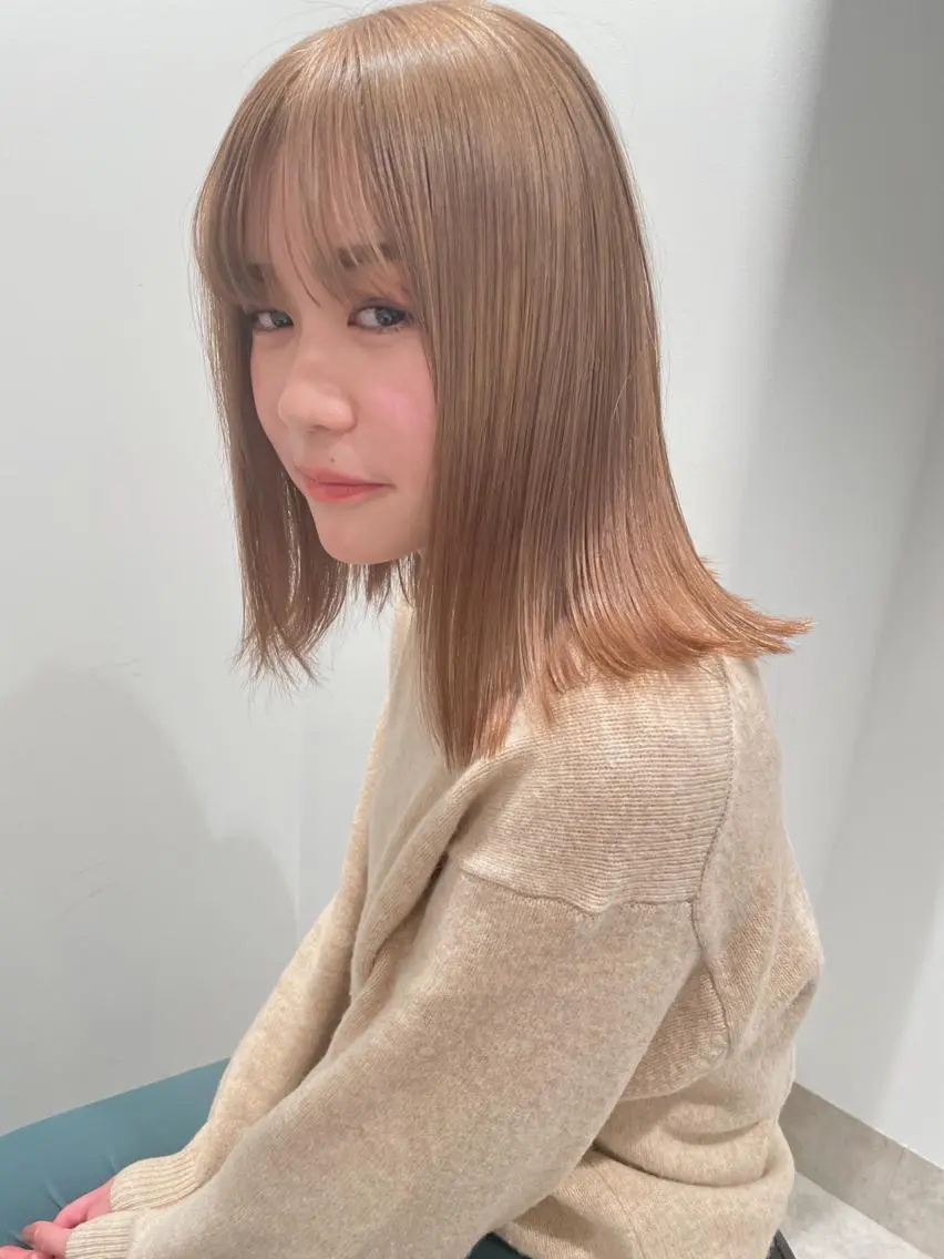 ミディアム カラー ベージュカラー ミルクティーベージュ カット ヘアカラー トリートメント ヘアセット センスをお届けします 大谷将生infpのヘアスタイル