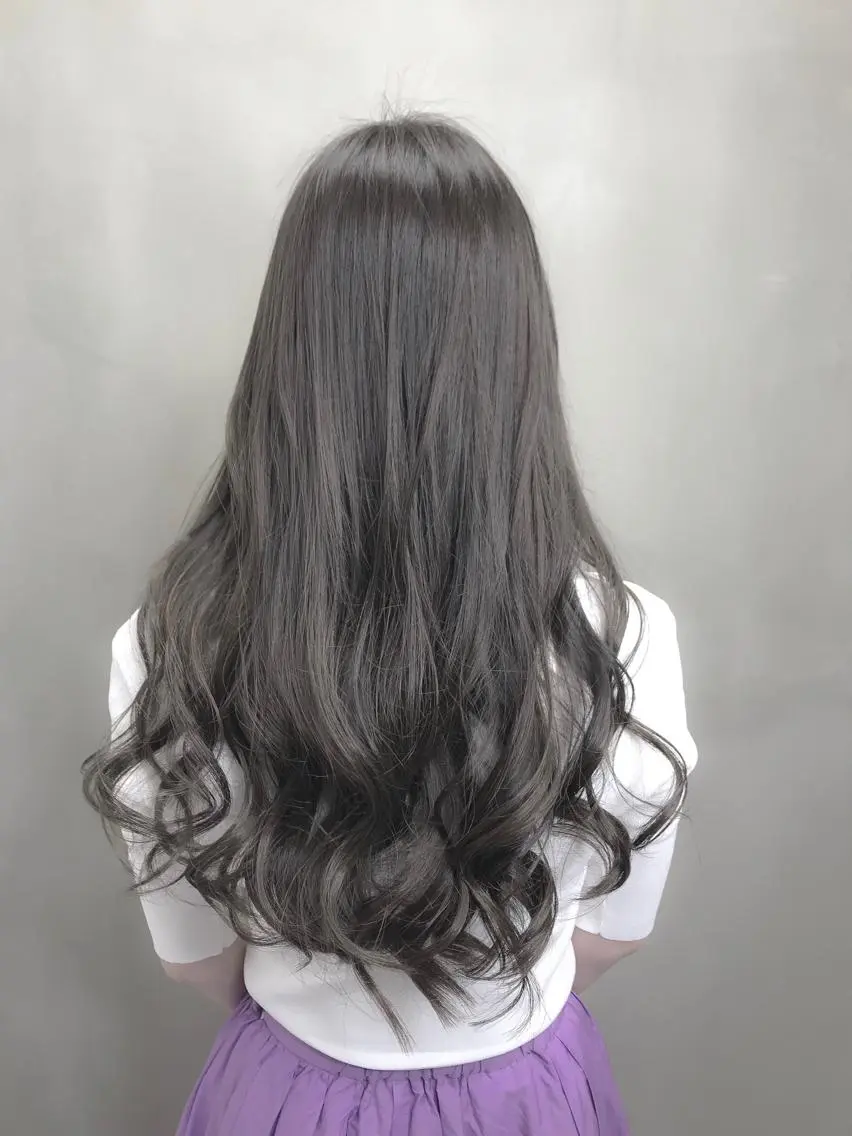 ロング カラー アッシュ ブルーカラー ブルーアッシュ 【透明感、艶髪】西村 有司のヘアスタイル
