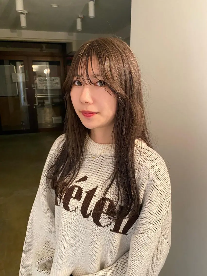 セミロング uta ウタのヘアスタイル