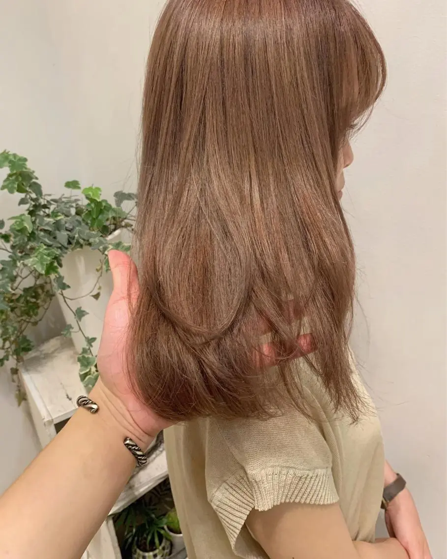 セミロング カラー 塚本 征也のヘアスタイル