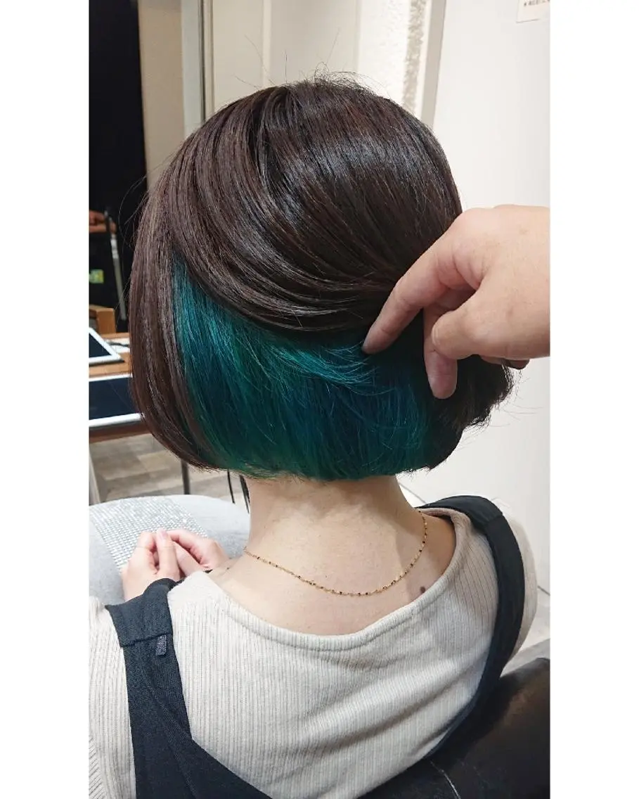 ショート カラー インナーカラー 艶カラー/インナー /グラデ/大西小百合のヘアスタイル