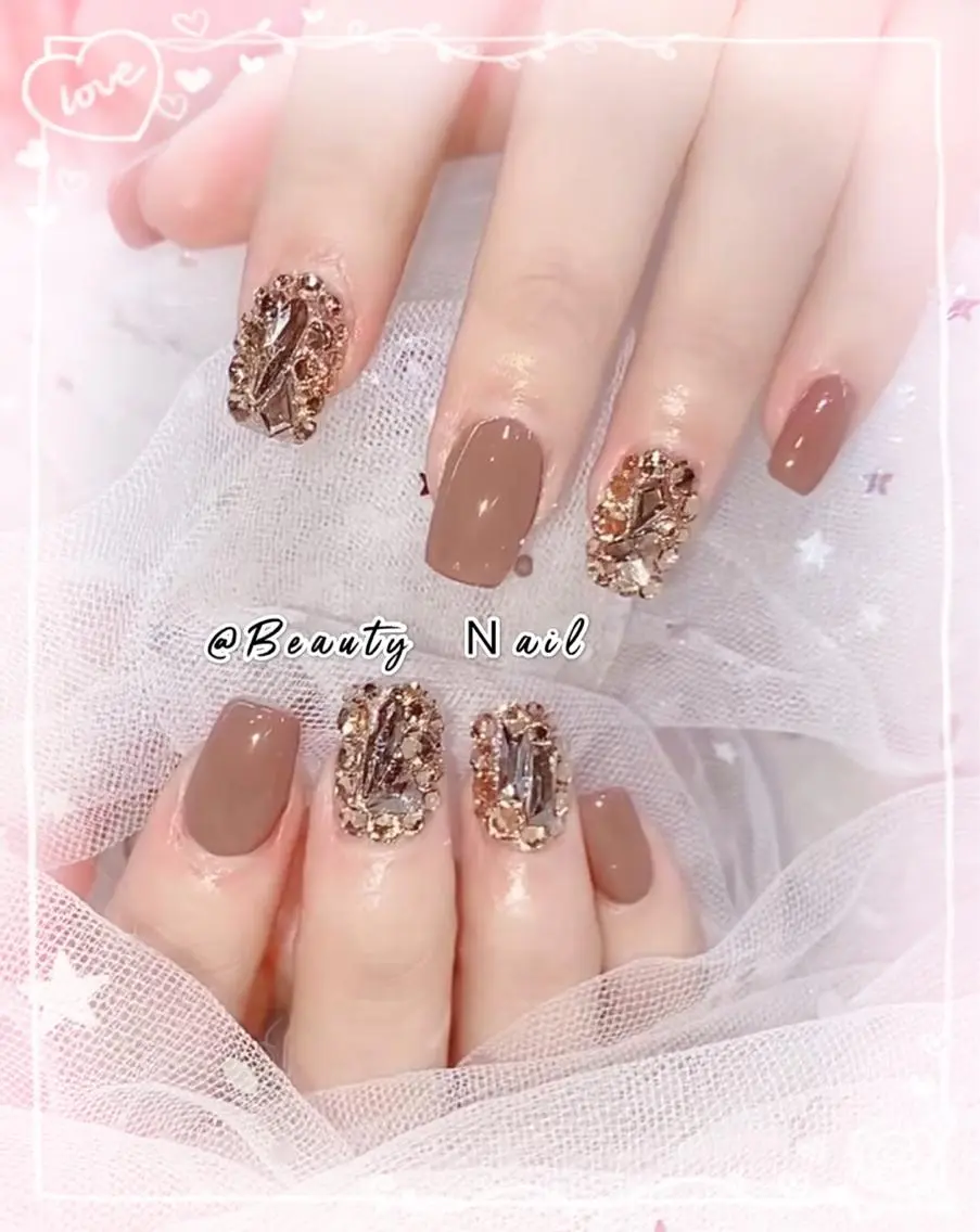 ネイル Moonstone Salonのネイルデザイン