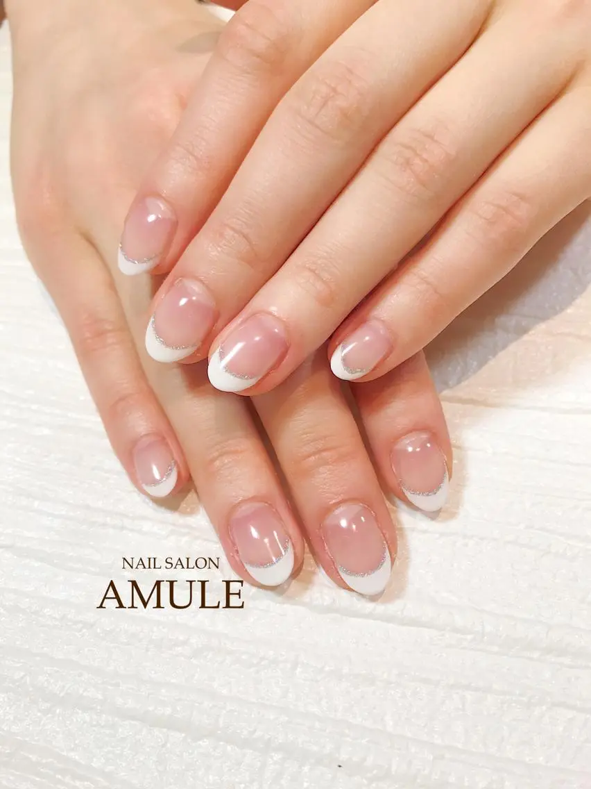 ネイル フレンチネイル ジェルネイル ラメ(グリッター) ハンドネイル NAILSALON AMULEのネイルデザイン