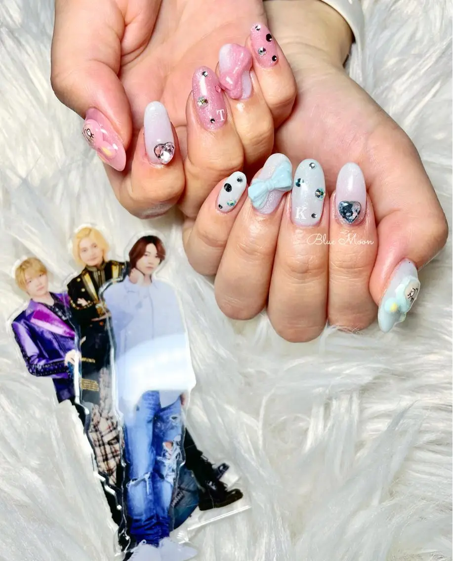 ネイル リボン ハンドネイル フットネイル ハンドケア nail salon Blue Moonのネイルデザイン