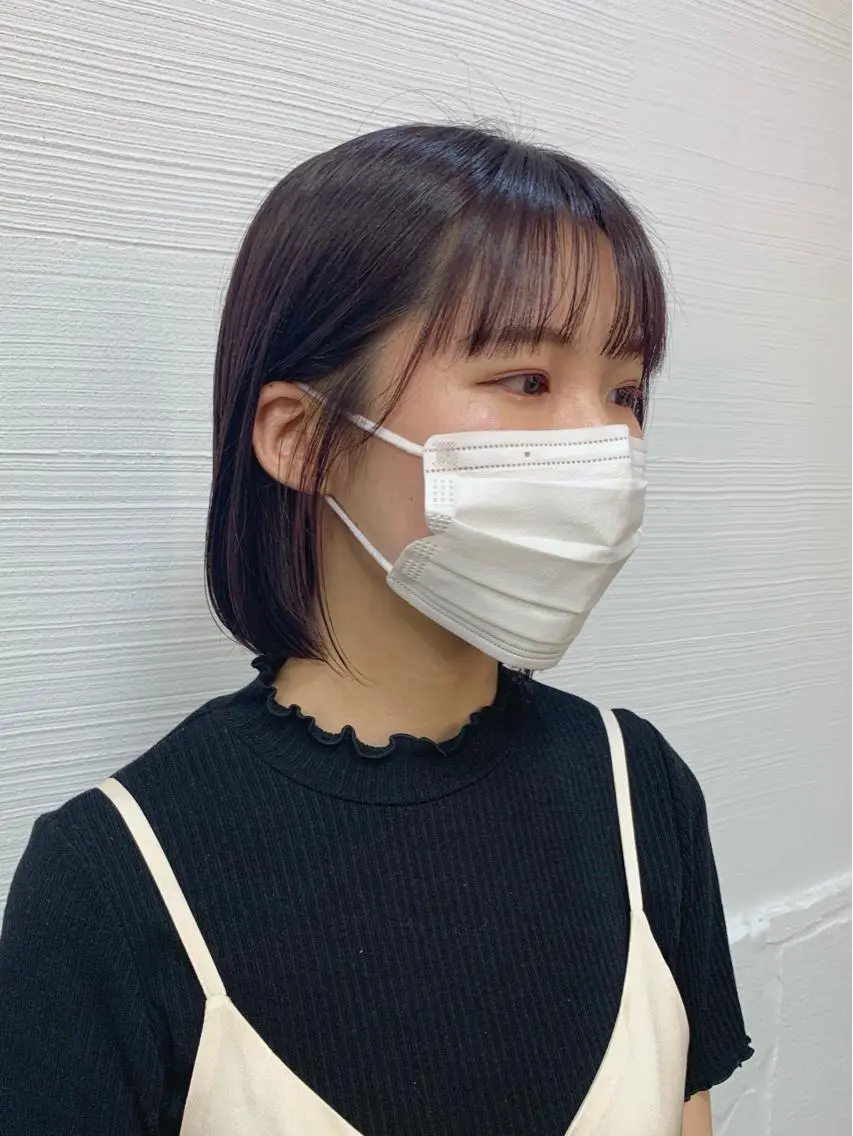 ショート カラー カシス カット ヘアカラー トリートメント 矢野 晃平のヘアスタイル