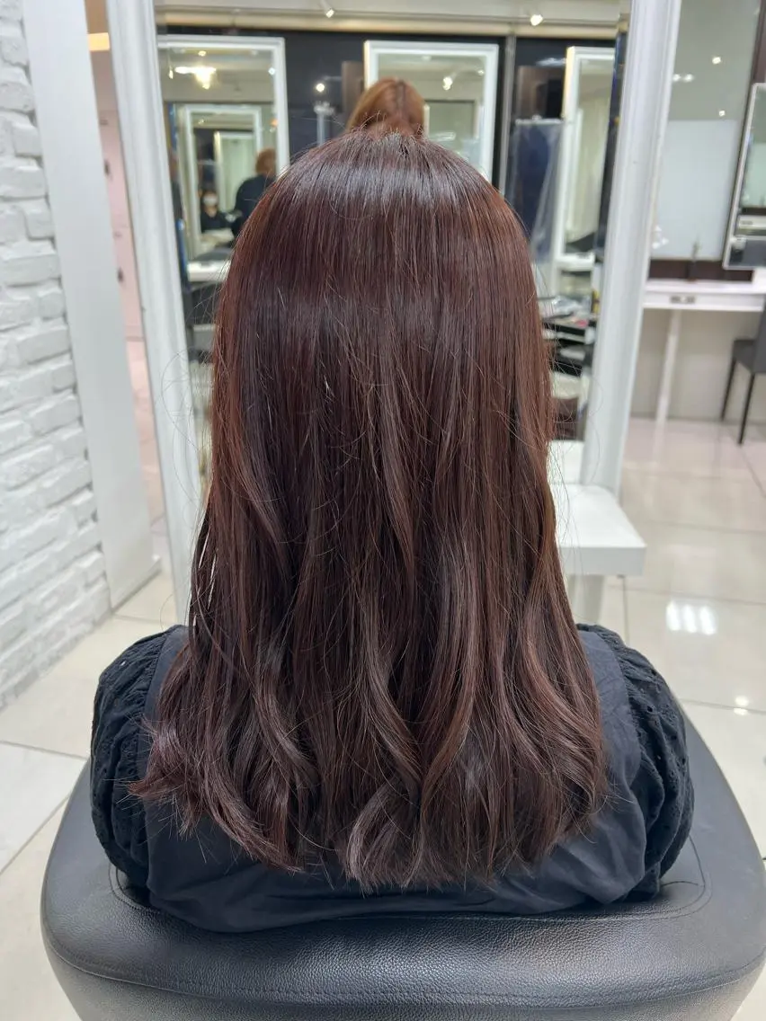セミロング カラー ブリーチ ブラウンカラー ブリーチなしカラー ピンクカラー ピンクブラウン カット ヘアカラー 【暖色カラー特化】 中山由梨のヘアスタイル