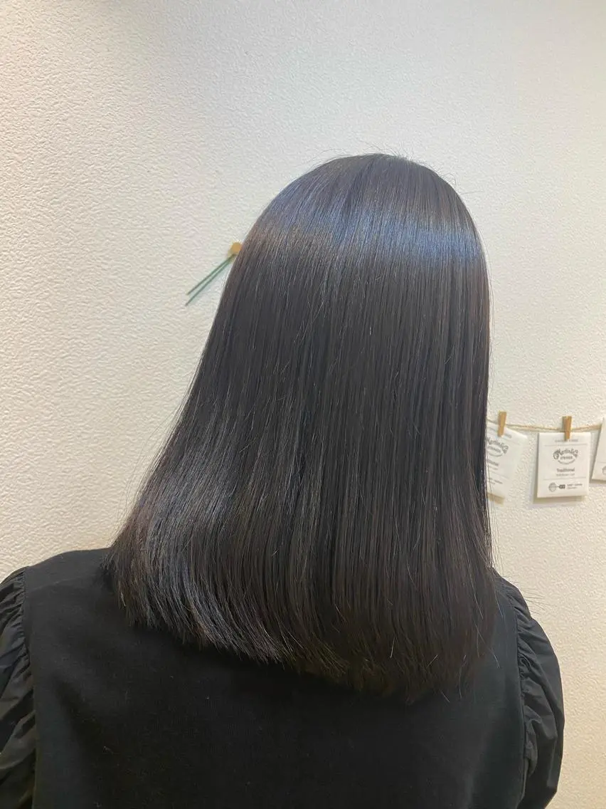 セミロング カラー アッシュ ラベンダーカラー ラベンダーアッシュ 武田 悠生乃のヘアスタイル