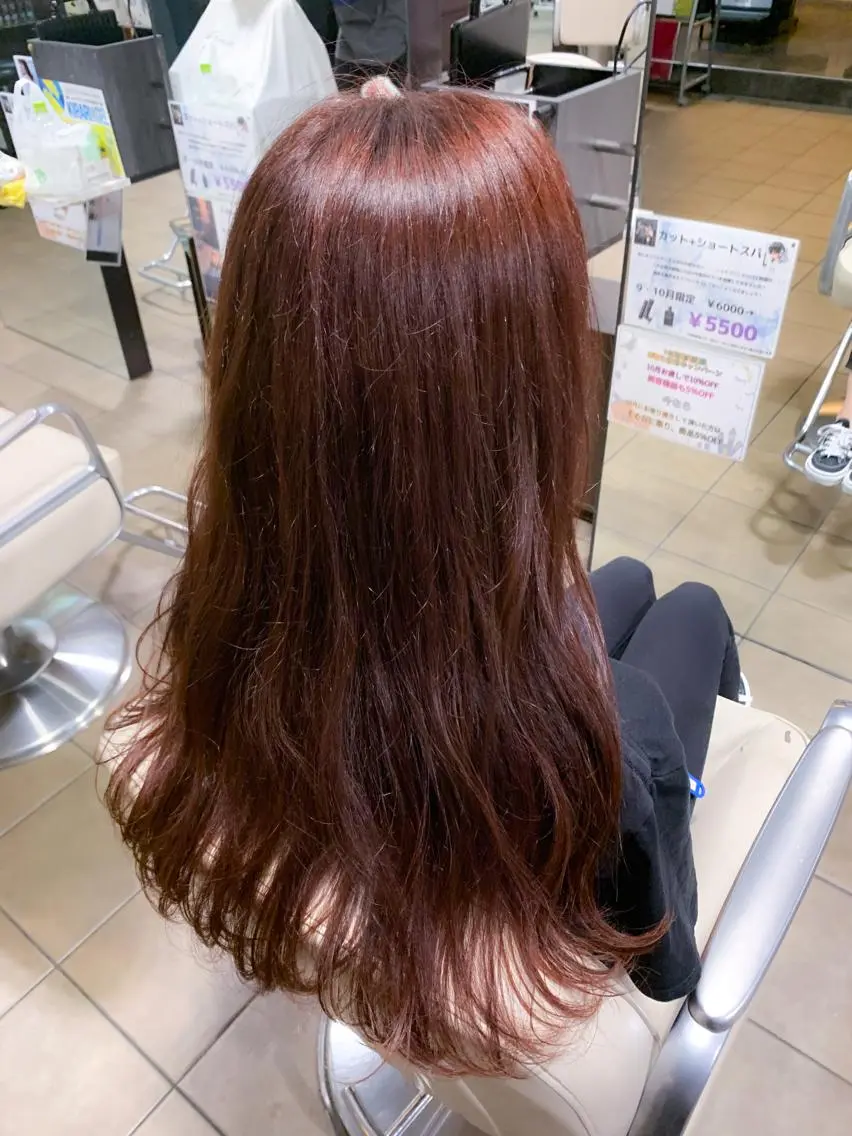 ロング カラー ヘアアレンジ ブラウンカラー ピンクカラー ピンクブラウン ヘアカラー トリートメント 地毛風ストレート/ 髪質改善/榎本流行のヘアスタイル