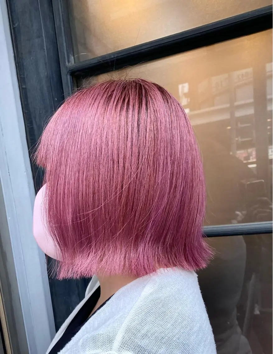 ショート カラー ブリーチカラー⸜♡⸝ クルミ🐍のヘアスタイル