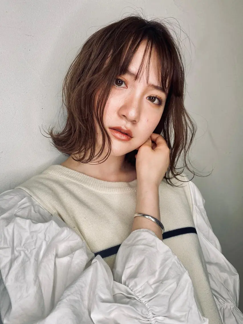 ミディアム 宮腰 瑠果のヘアスタイル