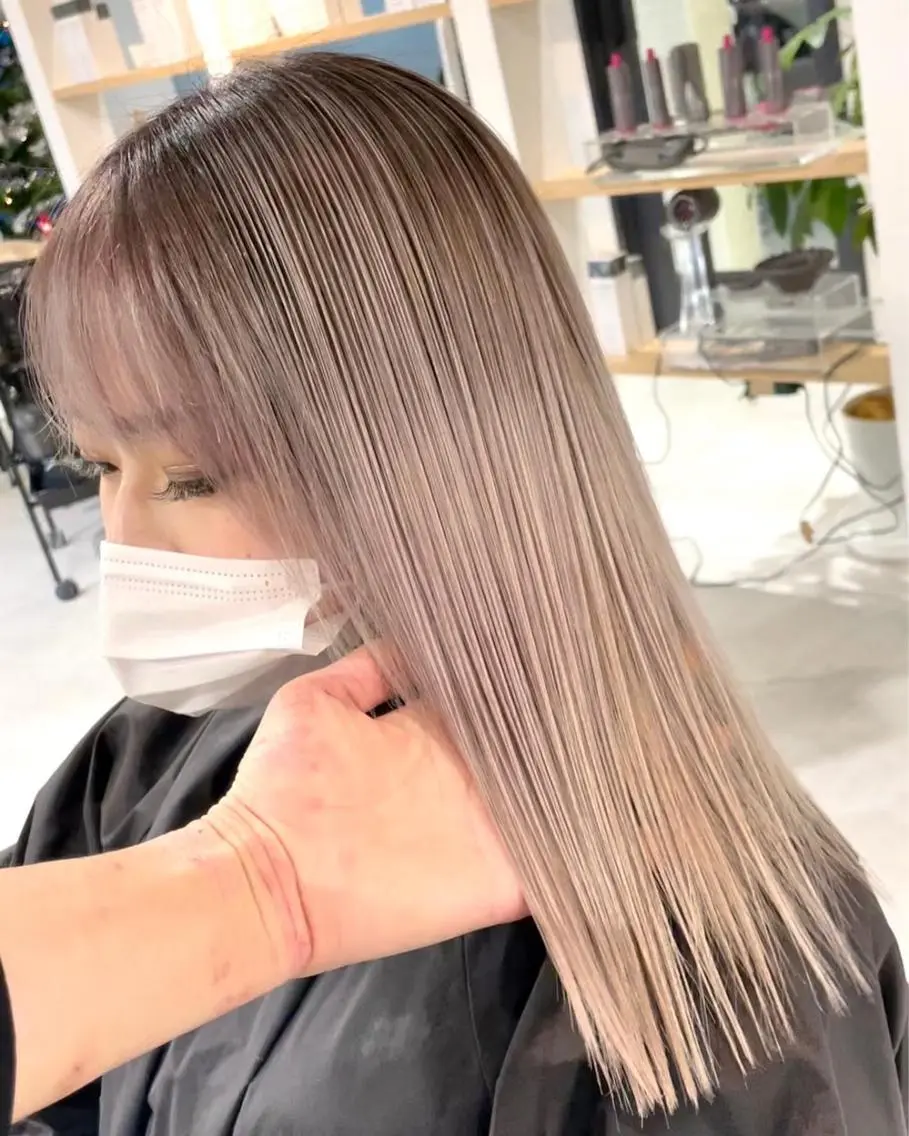 セミロング レイヤーカット ヘアカラー トリートメント 神戸でブリーチなら puty/レイヤーのヘアスタイル