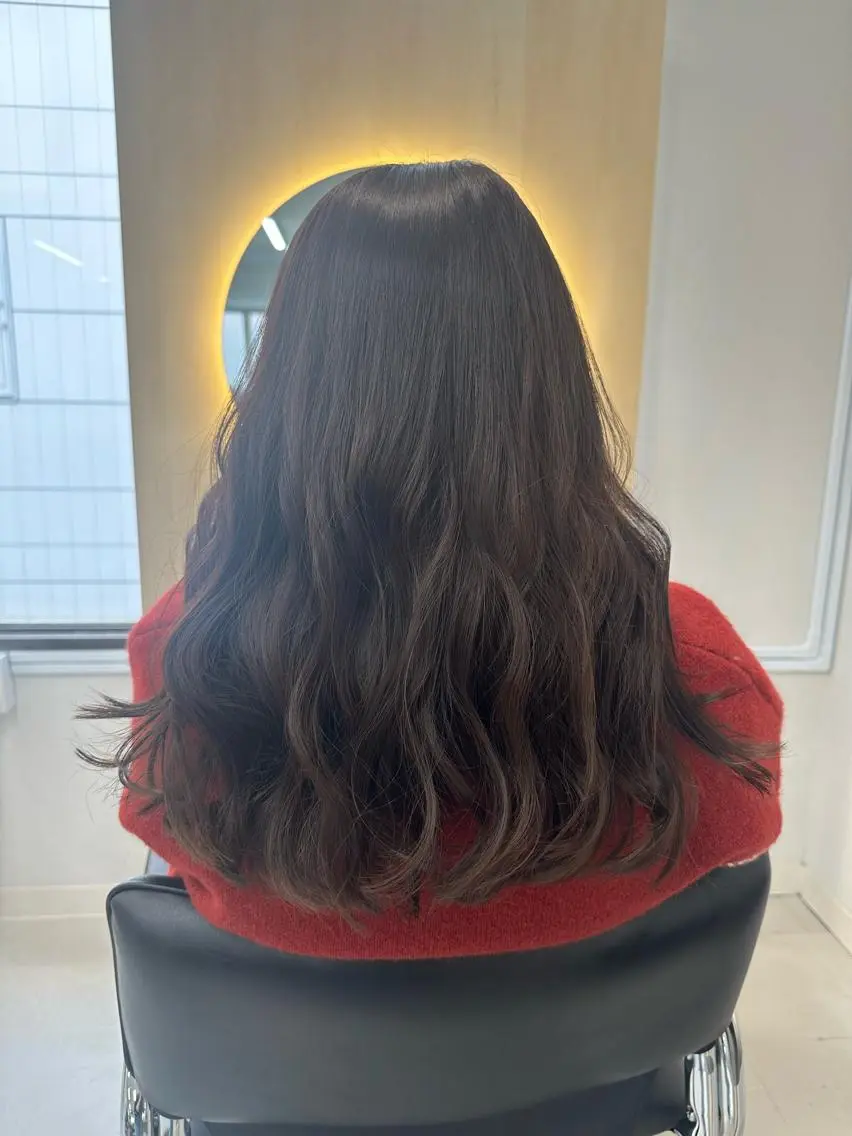 カラー ブラウンカラー 深見 真由のヘアスタイル