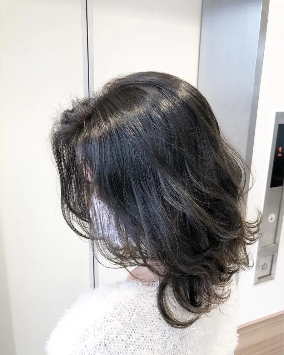 ミディアム カラー アッシュ ダークアッシュ 店長 小池アキトのヘアスタイル