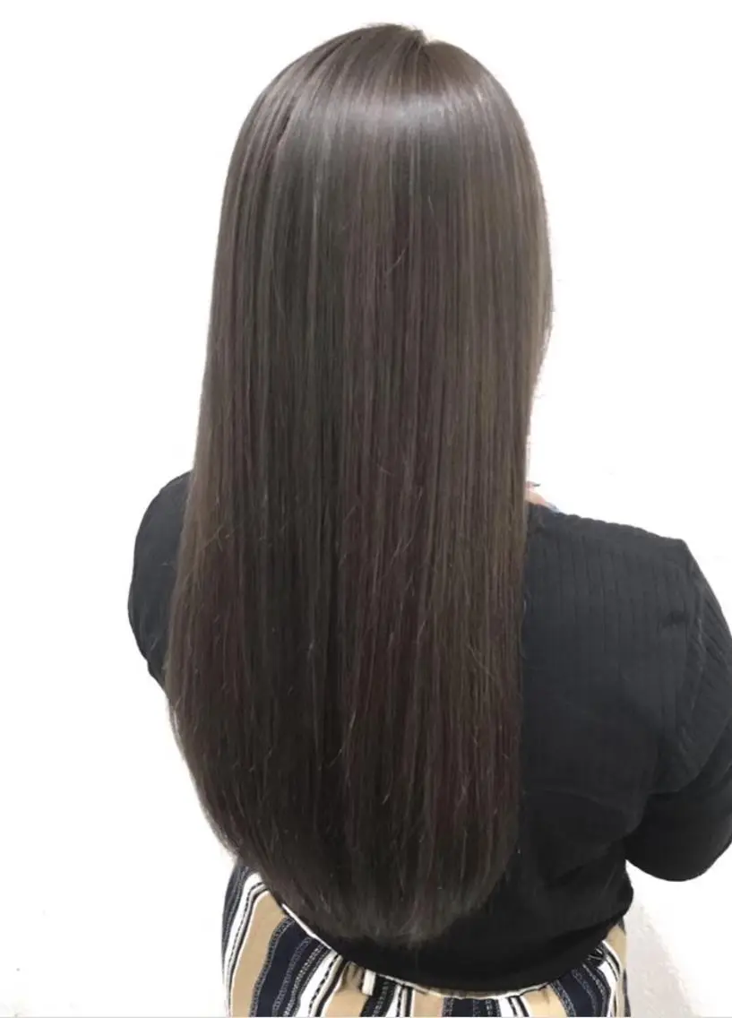 ロング 縮毛矯正 カット ヘアカラー トリートメント ivybyCIEL 女性専用サロンのヘアスタイル