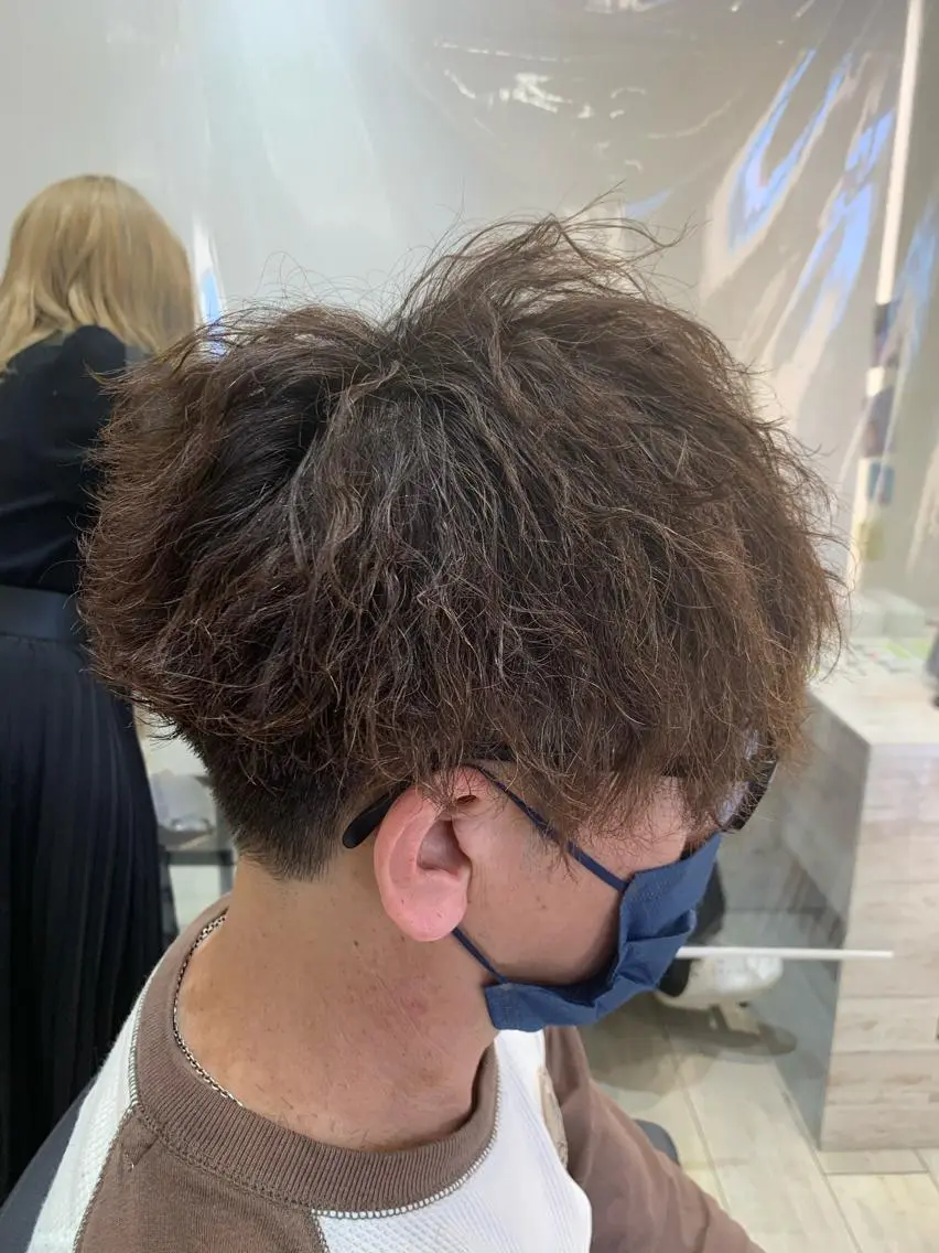 パーマ メンズ カット パーマ メンズパーマレイヤー 西山賢志のヘアスタイル