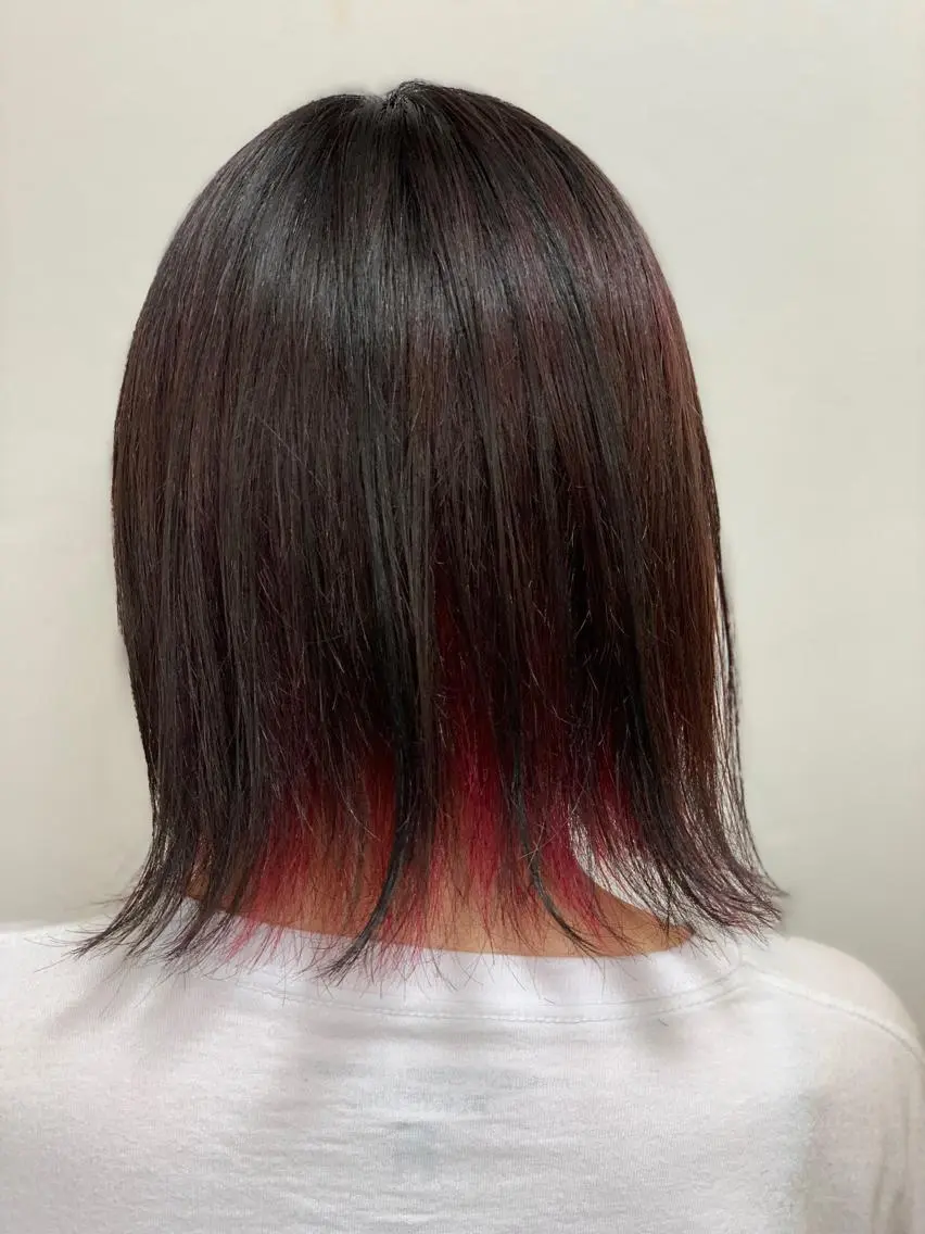 ミディアム カラー インナーカラー 髪質改善/縮毛矯正 /レイヤーカット岡部のヘアスタイル