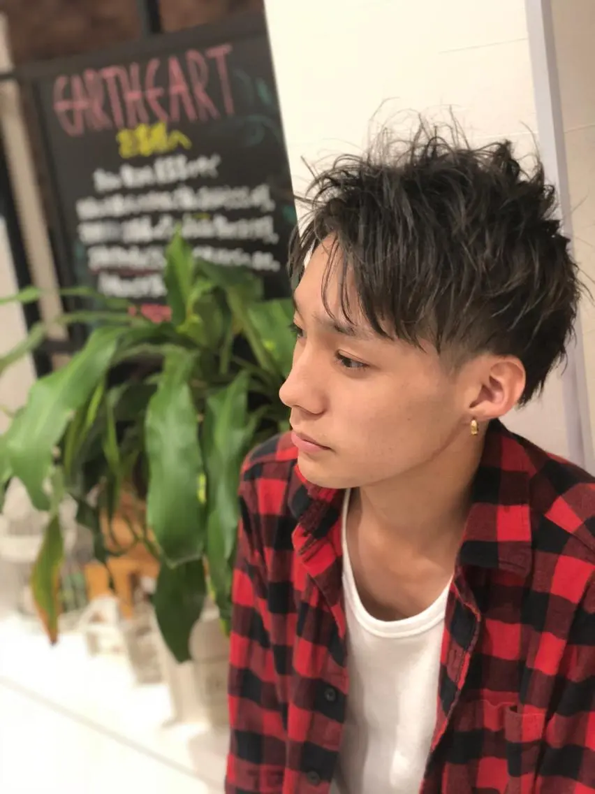 ショート メンズ ツーブロック ひがし さゆりのヘアスタイル