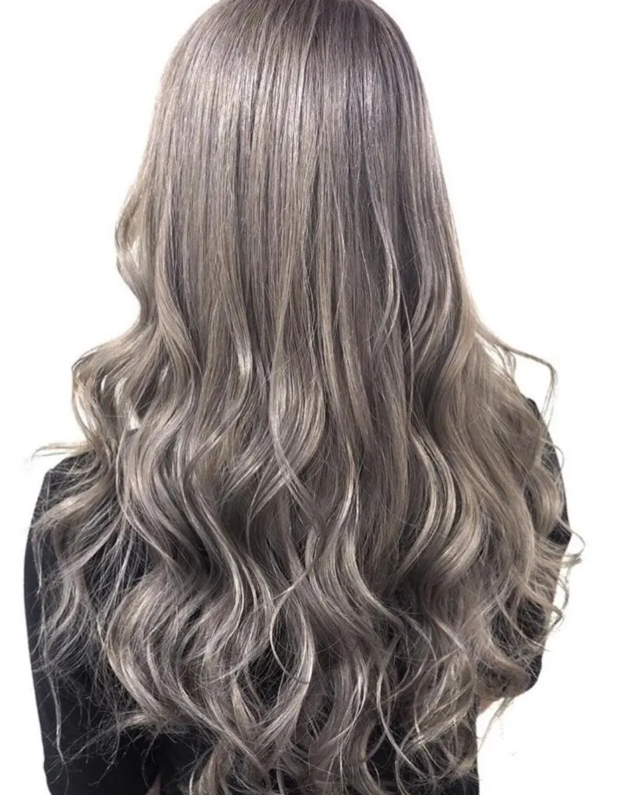 ロング カラー パーマ ヘアアレンジ 大阪レミーエクステ チビ編み込みのヘアスタイル