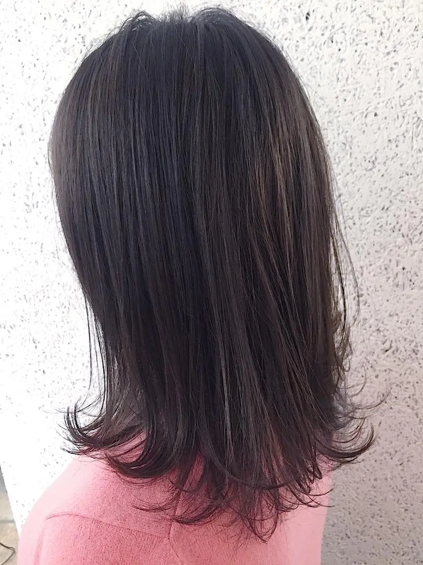 ミディアム カラー パーマ ヘアアレンジ アディクシーカラー アッシュ バレイヤージュ ベージュカラー ブリーチ カット ヘアカラー トリートメント ヘアセット ✨ハイクオリティ✨ 山本香也のヘアスタイル