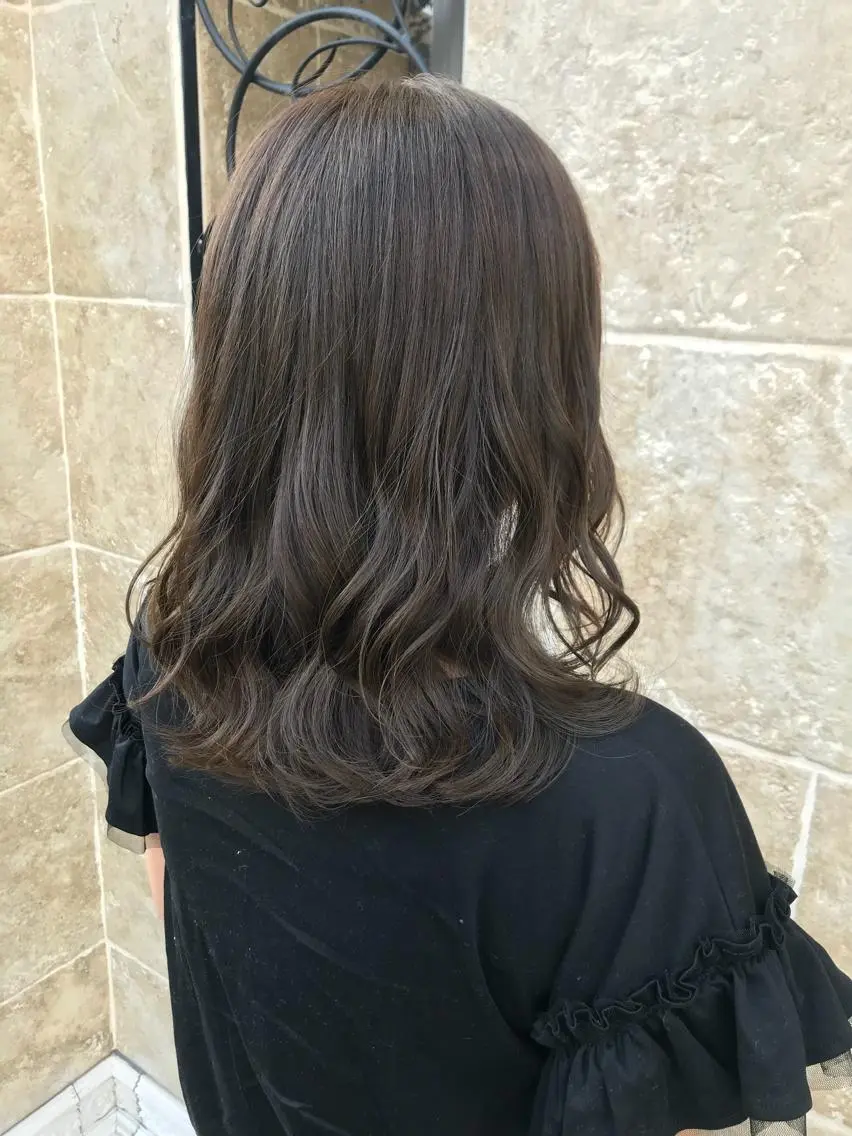 セミロング カラー カット ヘアカラー トリートメント 💘カラー人気No. 1💘SAYAのヘアスタイル