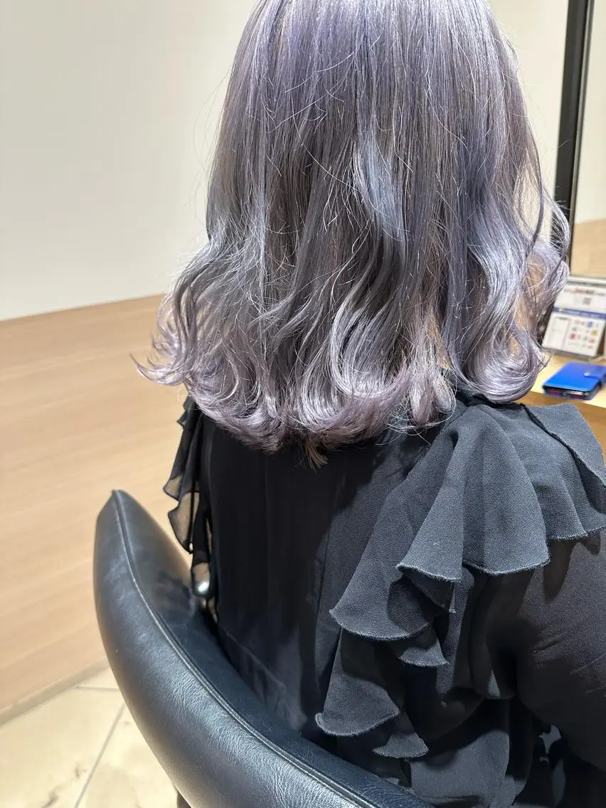 ミディアム カラー アッシュ ブリーチ ブラウンカラー ケアカラー ピンクカラー カット ヘアカラー 天野 瑠真のヘアスタイル
