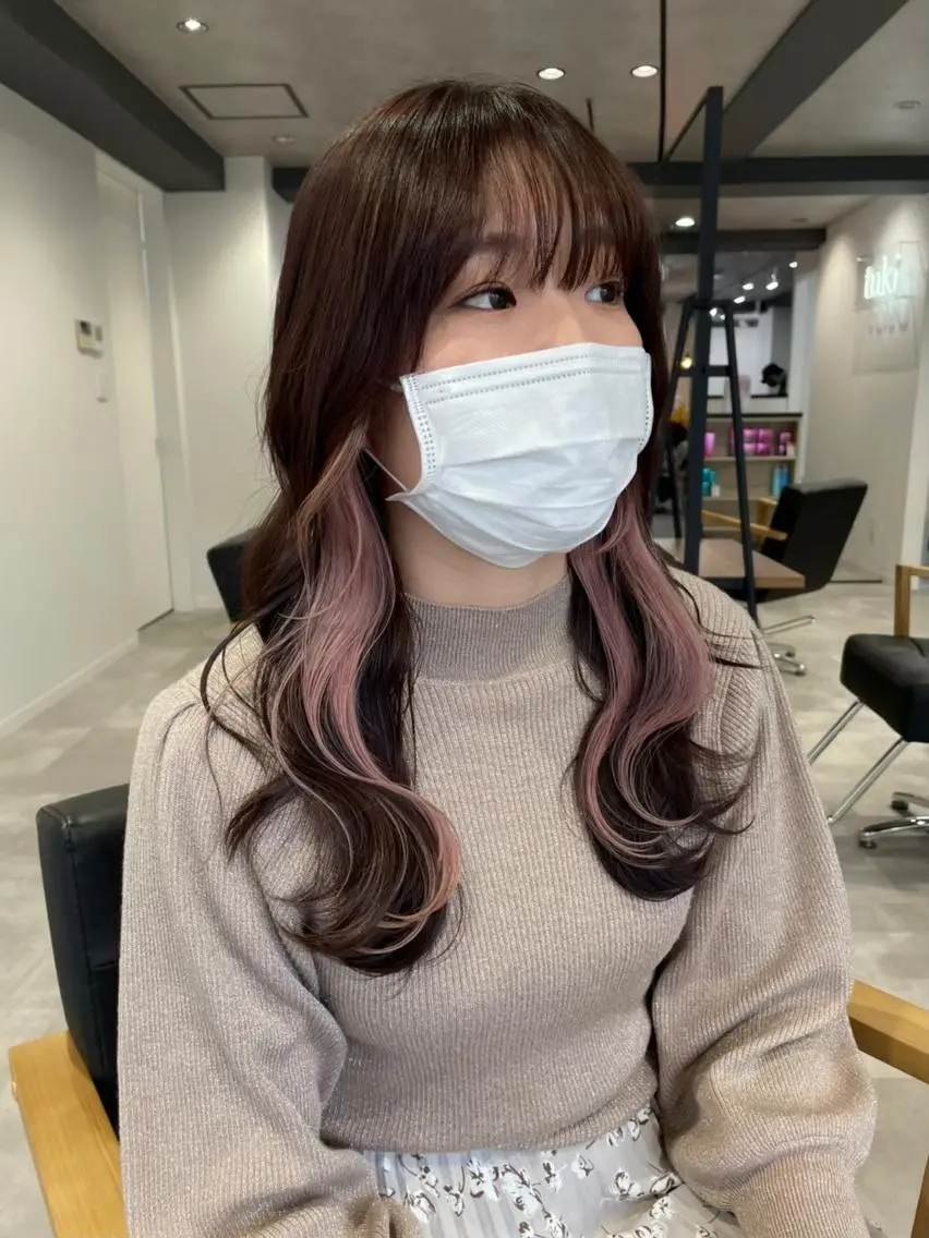 セミロング カラー グラデーションカラー ピンクカラー 🎀ブリーチ ハイト ーン ♡Kanon♡のヘアスタイル