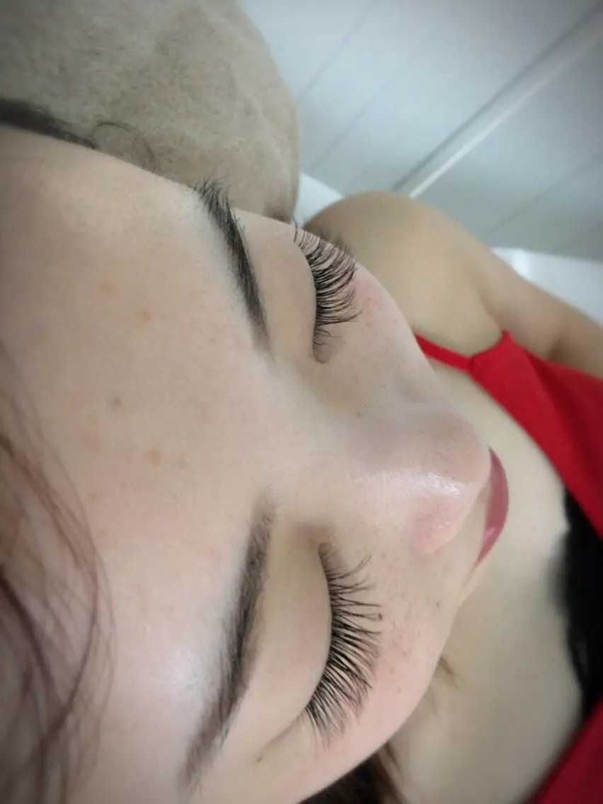 マツエク・マツパ ボリュームラッシュ Eyelash MAVIEのマツエク・マツパデザイン