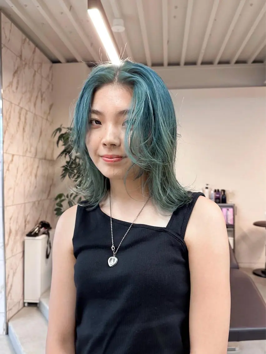 ミディアム カラー ハイトーン×似合わせ 🌱中川慎之介のヘアスタイル