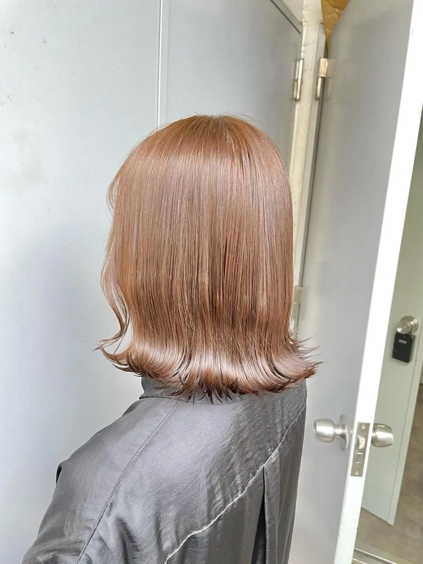 ミディアム カラー カット ヘアカラー トリートメント ヘッドスパ ヘアセット ベージュカラー💖 やすひろのヘアスタイル