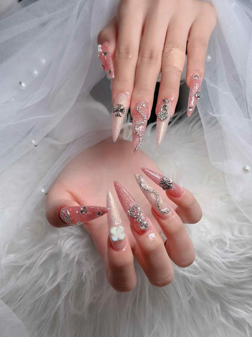 ネイル フレンチネイル ジェルネイル ハロウィン 韓国ネイル マグネットネイル ハンドネイル H.baby Nail Salonのネイルデザイン