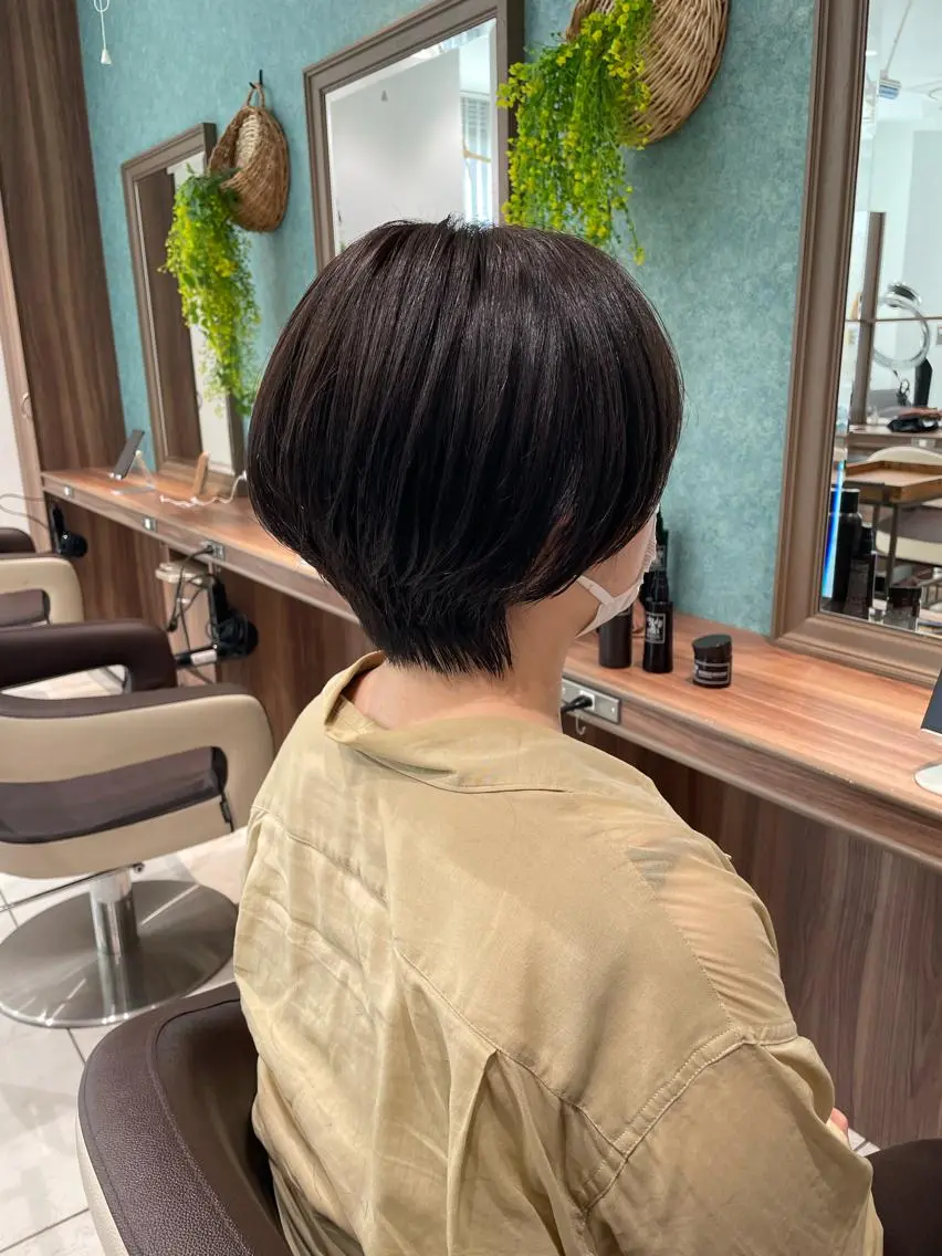ショート カット ヘアカラー トリートメント レイヤー🍒ウルフ 🤎店長anju🪽のヘアスタイル