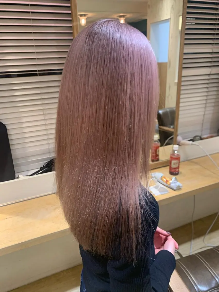 ロング ヘアカラー トリートメント 渋谷ハイトーン/ デザインカラー阿部のヘアスタイル