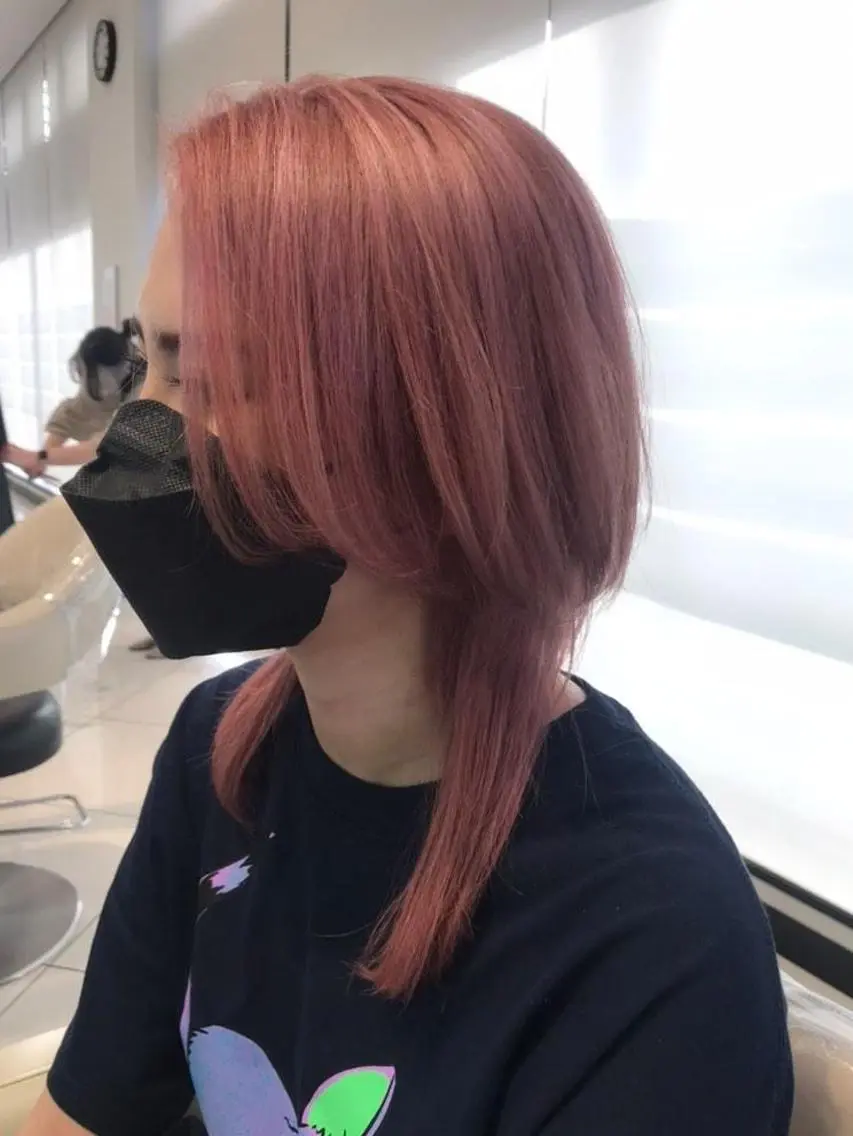 ミディアム カラー ピンクカラー ホワイトピンク あらげ 🌈推しカラー🌈ᵕのヘアスタイル