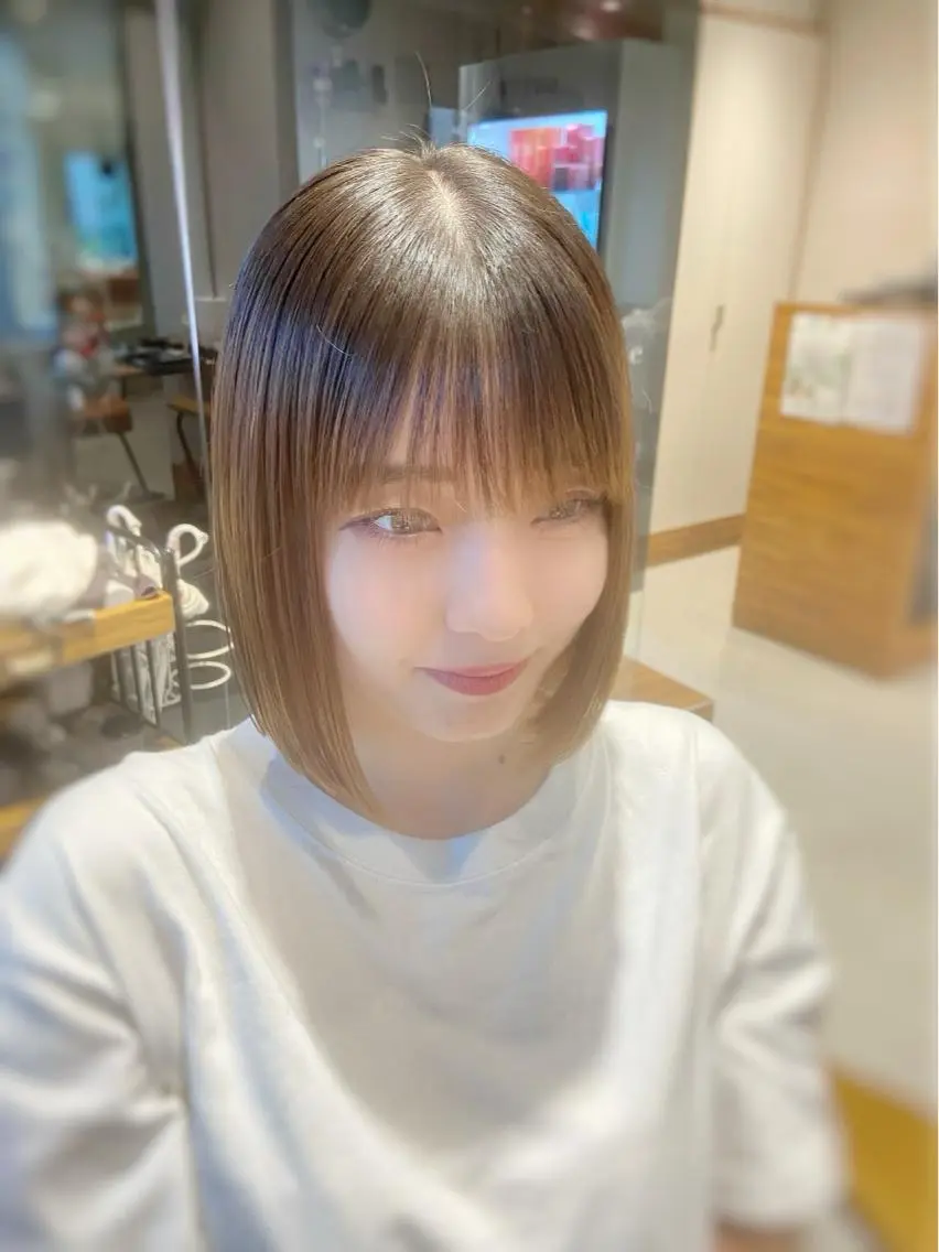 ミディアム 切りっぱなしボブ ボブ 代表　しみず としやのヘアスタイル