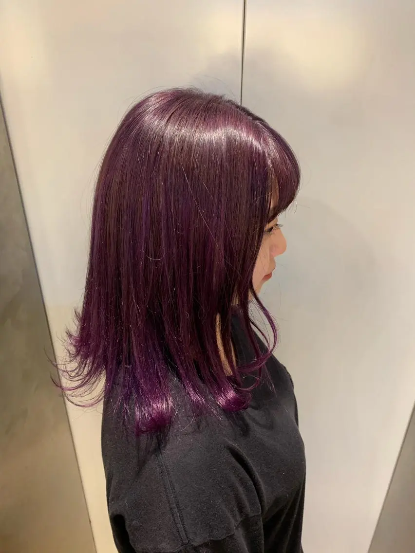カラー 天野 利咲のヘアスタイル