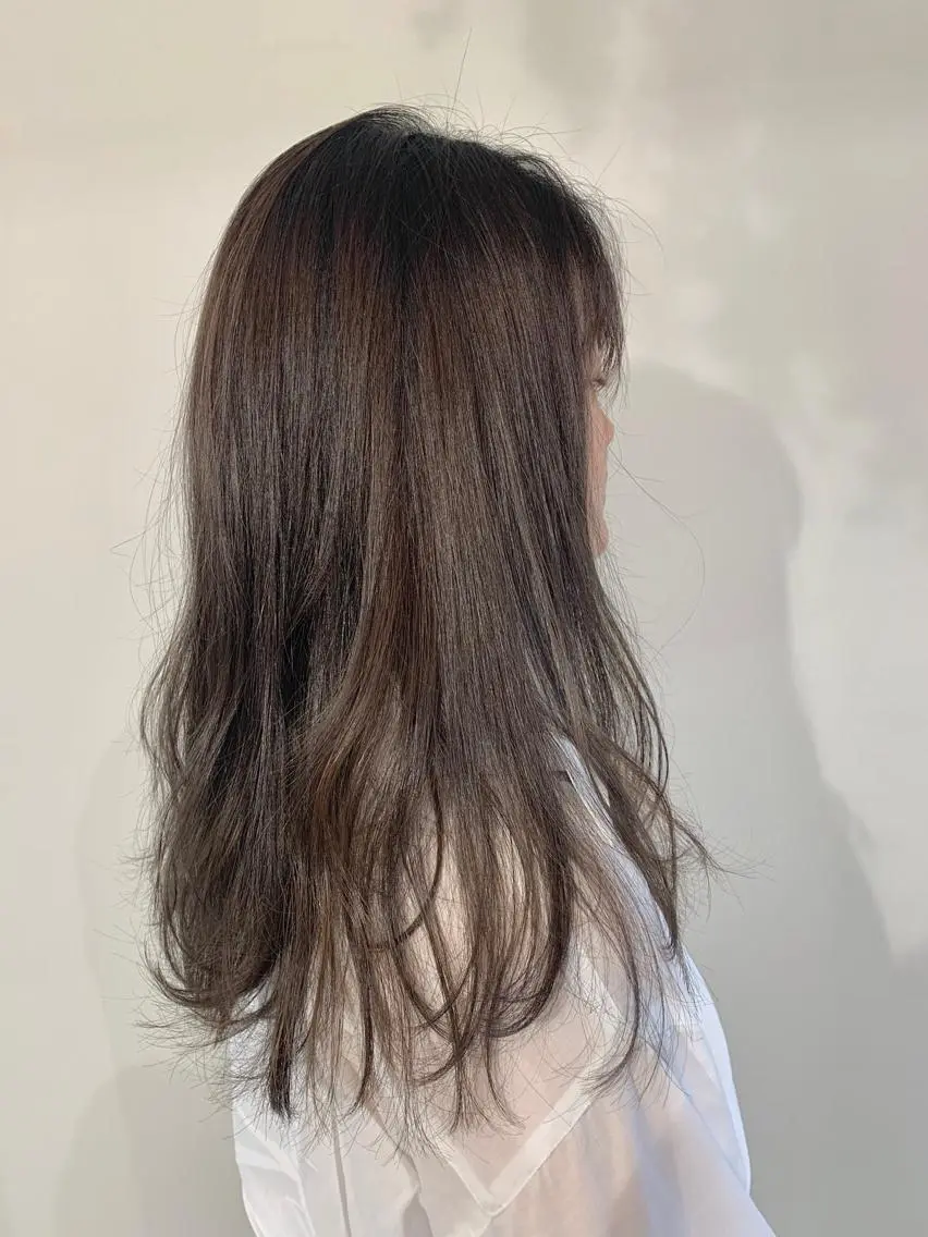 ロング カラー パーマ ヘアアレンジ グレージュ 加藤 綾華のヘアスタイル