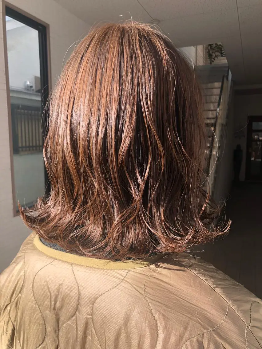 ミディアム カット ヘアカラー 國次 夕貴のヘアスタイル