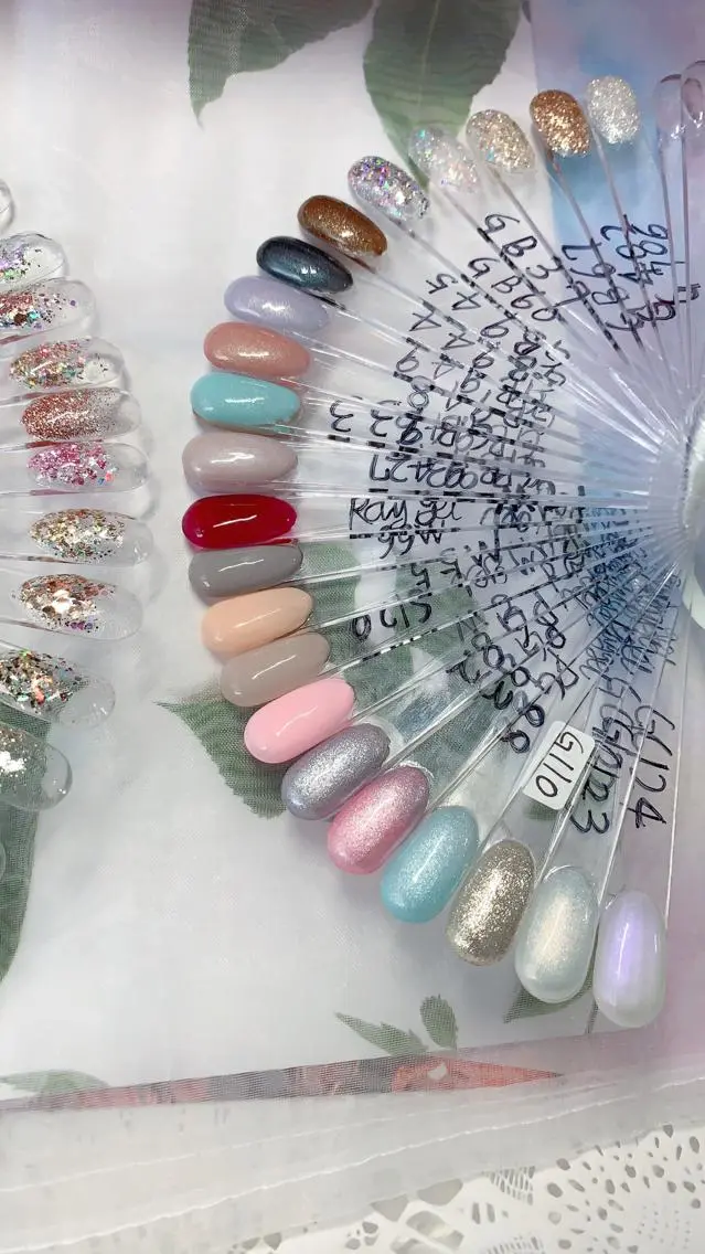 カラー ネイル Moonstone Salonのネイルデザイン