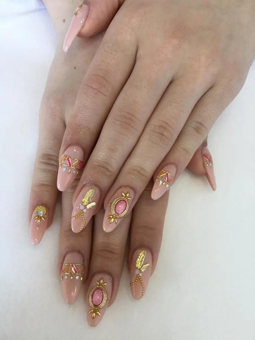 ネイル ハンドネイル saki. mのネイルデザイン